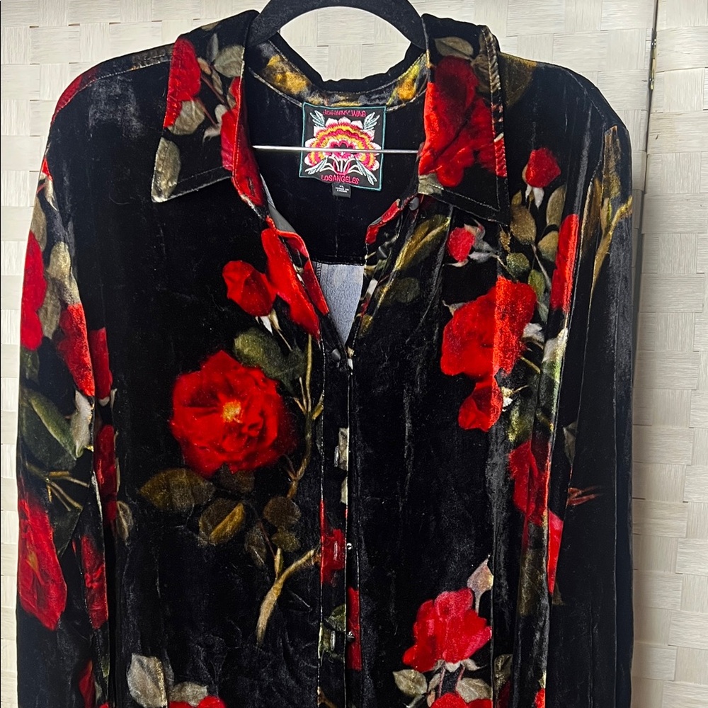 Johnny Was Velvet Floral Blouse | 🌹Black Red Rose Print | XL | Boho Luxe